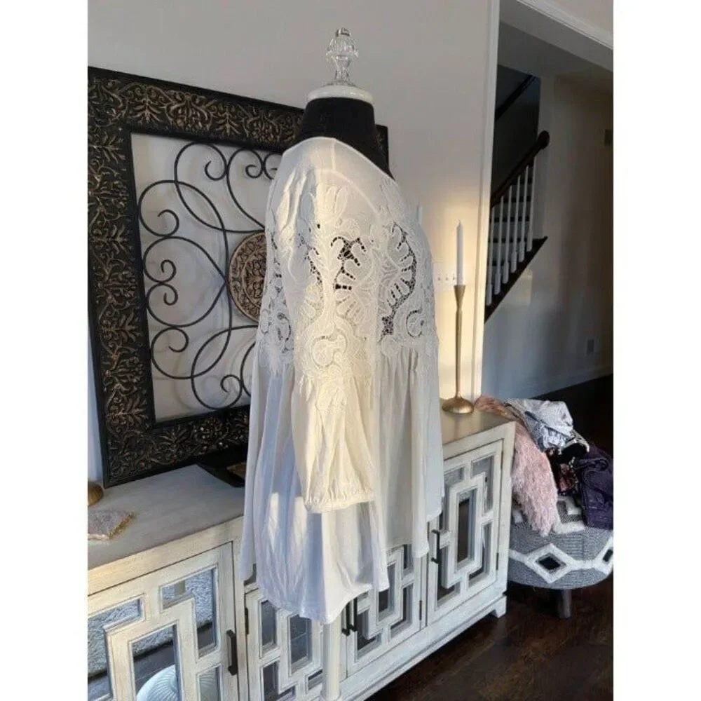 NWT Anthropologie Deletta Ivory lace detail 3/4 sleeve top (size extra small)